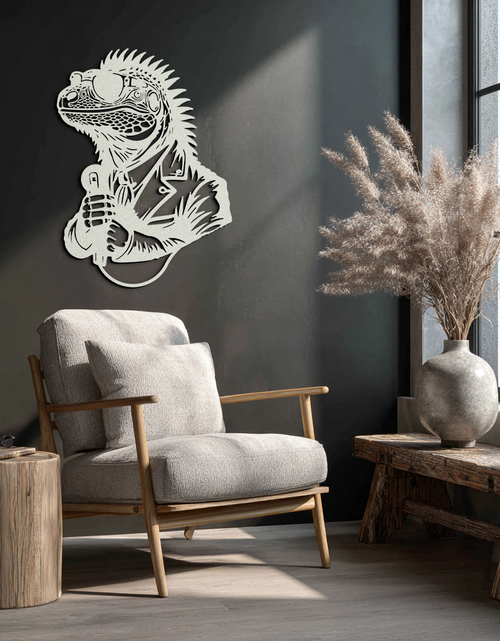 Load image into Gallery viewer, Cool Lizard Metal Wall Art – Unique Reptile Selfie Decor for Home and Office- KAF512