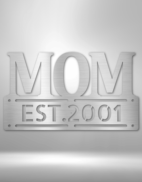 Load image into Gallery viewer, Personalized Mother’s Day Metal Sign - Custom Family Name Plaque for Mom