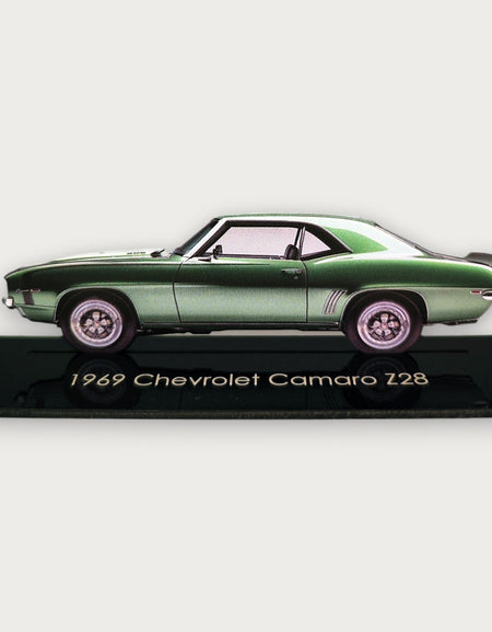 1969 Chevrolet Camaro Z28 (2) Metal Araba Duvar Sanatı, Renkli 2D Pres Döküm Araba Dekoru, Siluet Metal Duvar Sanatı, Araba Severler İçin Hediye, Ayrıntılı Renkli Metal Araba