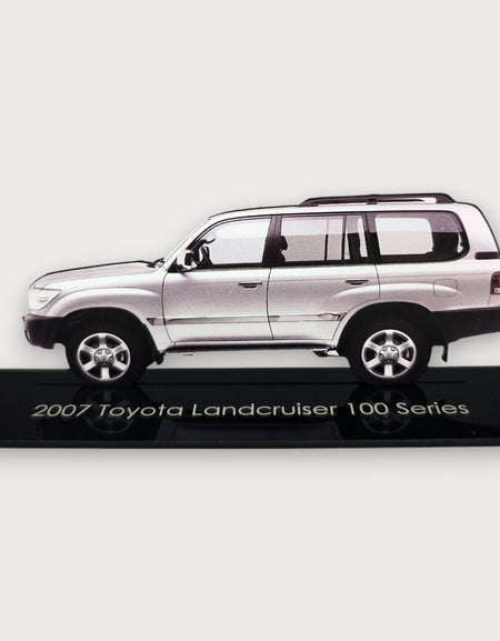2007 Toyota Landcruiser 100 Serisi (2) Metal Araba Duvar Sanatı, Renkli 2D Pres Döküm Araba Dekoru, Siluet Metal Duvar Sanatı, Araba Severler İçin Hediye, Ayrıntılı Renkli Metal Araba