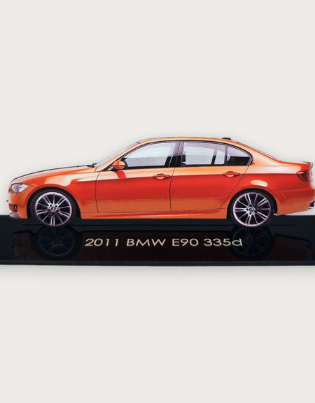 2011 BMW E90 335d (1) Metal Araba Duvar Sanatı, Renkli 2D Pres Döküm Araba Dekoru, Siluet Metal Duvar Sanatı, Araba Severler İçin Hediye, Ayrıntılı Renkli Metal Araba