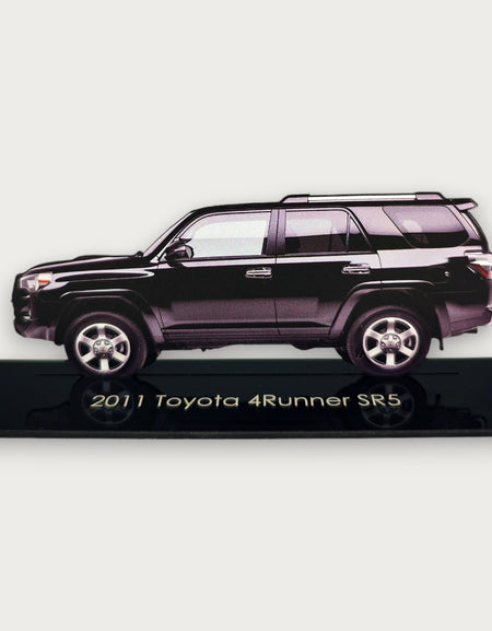 2011 Toyota 4Runner SR5 (2) Metal Araba Duvar Sanatı, Renkli 2D Pres Döküm Araba Dekoru, Siluet Metal Duvar Sanatı, Araba Severler İçin Hediye, Ayrıntılı Renkli Metal Araba
