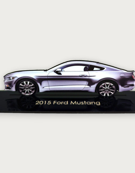 2015 Ford Mustang (1) Metal Araba Duvar Sanatı, Renkli 2D Pres Döküm Araba Dekoru, Siluet Metal Duvar Sanatı, Araba Severler İçin Hediye, Ayrıntılı Renkli Metal Araba