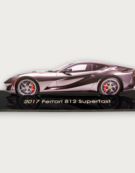 2017 Ferrari 812 Superfast (1) Metal Araba Duvar Sanatı, Renkli 2D Pres Döküm Araba Dekoru, Siluet Metal Duvar Sanatı, Araba Severler İçin Hediye, Ayrıntılı Renkli Metal Araba