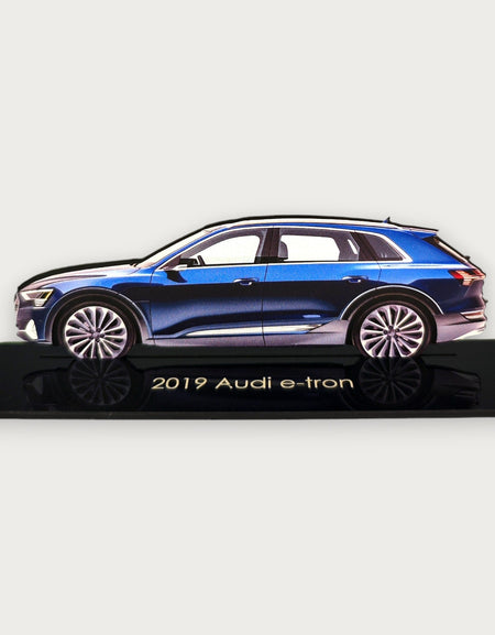 2019 Audi e-tron (1) Metal Araba Duvar Sanatı, Renkli 2D Pres Döküm Araba Dekoru, Siluet Metal Duvar Sanatı, Araba Severler İçin Hediye, Ayrıntılı Renkli Metal Araba