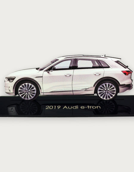 2019 Audi e-tron (2) Metal Araba Duvar Sanatı, Renkli 2D Pres Döküm Araba Dekoru, Siluet Metal Duvar Sanatı, Araba Severler İçin Hediye, Ayrıntılı Renkli Metal Araba