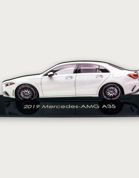 2019 Mercedes-AMG A35 (2) Metal Araba Duvar Sanatı, Renkli 2D Pres Döküm Araba Dekoru, Siluet Metal Duvar Sanatı, Araba Severler İçin Hediye, Ayrıntılı Renkli Metal Araba