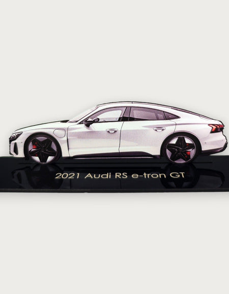2021 Audi RS e-tron GT (2) Metal Araba Duvar Sanatı, Renkli 2D Pres Döküm Araba Dekoru, Siluet Metal Duvar Sanatı, Araba Severler İçin Hediye, Ayrıntılı Renkli Metal Araba