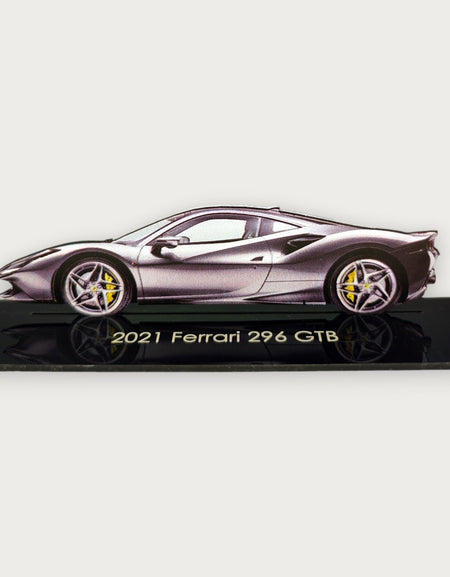 2021 Ferrari 296 GTB (1) Metal Araba Duvar Sanatı, Renkli 2D Pres Döküm Araba Dekoru, Siluet Metal Duvar Sanatı, Araba Severler İçin Hediye, Ayrıntılı Renkli Metal Araba