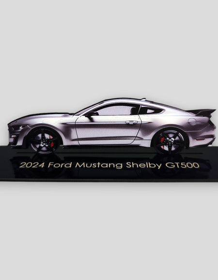 2024 Ford Mustang Shelby GT500 (2) Metal Araba Duvar Sanatı, Renkli 2D Pres Döküm Araba Dekoru, Siluet Metal Duvar Sanatı, Araba Severler İçin Hediye, Ayrıntılı Renkli Metal Araba