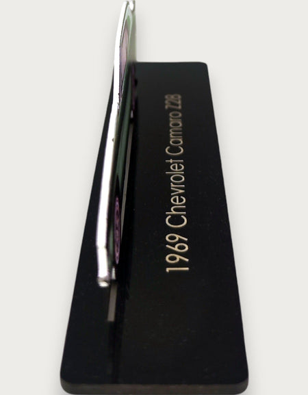 1969 Chevrolet Camaro Z28 (2) Metal Araba Duvar Sanatı, Renkli 2D Pres Döküm Araba Dekoru, Siluet Metal Duvar Sanatı, Araba Severler İçin Hediye, Ayrıntılı Renkli Metal Araba