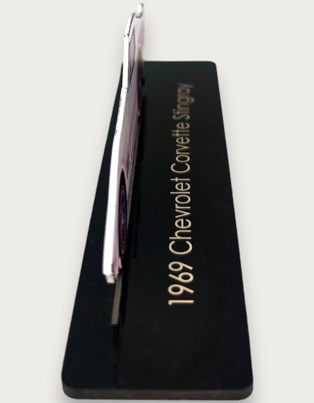 1969 Chevrolet Corvette Stingray (2) Metal Araba Duvar Sanatı, Renkli 2D Pres Döküm Araba Dekoru, Siluet Metal Duvar Sanatı, Araba Severler İçin Hediye, Ayrıntılı Renkli Metal Araba