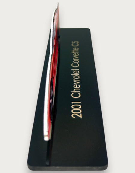 2001 Chevrolet Corvette C5 (2) Metal Araba Duvar Sanatı, Renkli 2D Pres Döküm Araba Dekoru, Siluet Metal Duvar Sanatı, Araba Severler İçin Hediye, Ayrıntılı Renkli Metal Araba