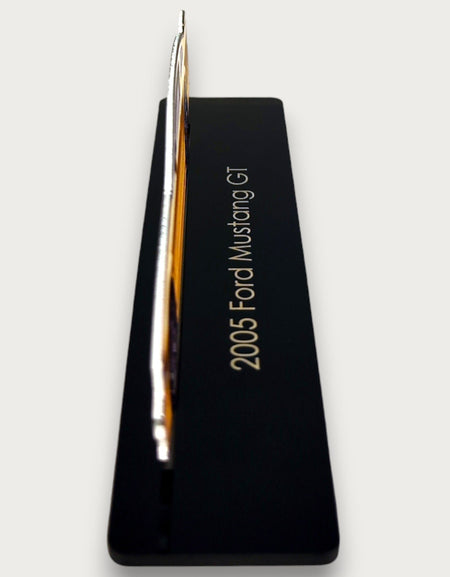 2005 Ford Mustang GT (2) Metal Car Wall Art, Color 2D Diecast Car Decor, Silhouette Metal Wall Art, Gift For Car Lovers, Detailed Color Metal Car