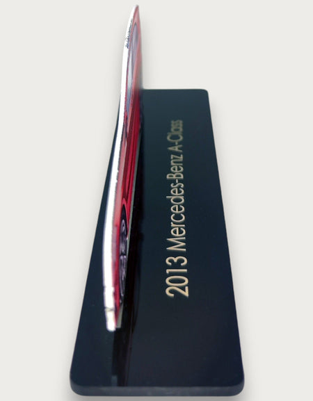 2013 Mercedes-Benz A-Serisi (1) Metal Araba Duvar Sanatı, Renkli 2D Pres Döküm Araba Dekoru, Siluet Metal Duvar Sanatı, Araba Severler İçin Hediye, Ayrıntılı Renkli Metal Araba