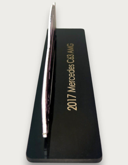 2017 Mercedes C63 AMG (1) Metal Araba Duvar Sanatı, Renkli 2D Pres Döküm Araba Dekoru, Siluet Metal Duvar Sanatı, Araba Severler İçin Hediye, Ayrıntılı Renkli Metal Araba