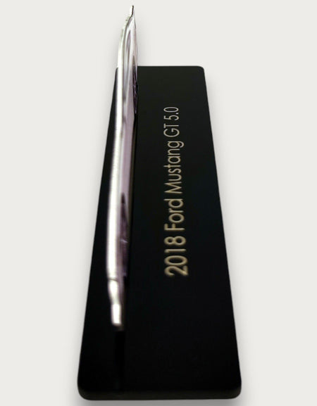 2018 Ford Mustang GT 5.0 (2) Metal Araba Duvar Sanatı, Renkli 2D Pres Döküm Araba Dekoru, Siluet Metal Duvar Sanatı, Araba Severler İçin Hediye, Ayrıntılı Renkli Metal Araba