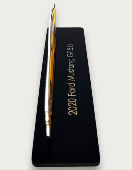 2020 Ford Mustang GT 5.0 (2) Metal Araba Duvar Sanatı, Renkli 2D Pres Döküm Araba Dekoru, Siluet Metal Duvar Sanatı, Araba Severler İçin Hediye, Ayrıntılı Renkli Metal Araba