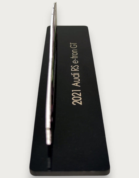 2021 Audi RS e-tron GT (1) Metal Araba Duvar Sanatı, Renkli 2D Pres Döküm Araba Dekoru, Siluet Metal Duvar Sanatı, Araba Severler İçin Hediye, Ayrıntılı Renkli Metal Araba