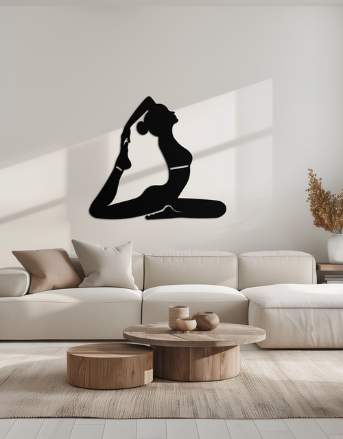 Resmi Galeri görüntüleyicisine yükleyin, Kapotasana Pozu Silüeti Metal Duvar Sanatı – Yoga Esintili Minimalist Dekor- KAF384
