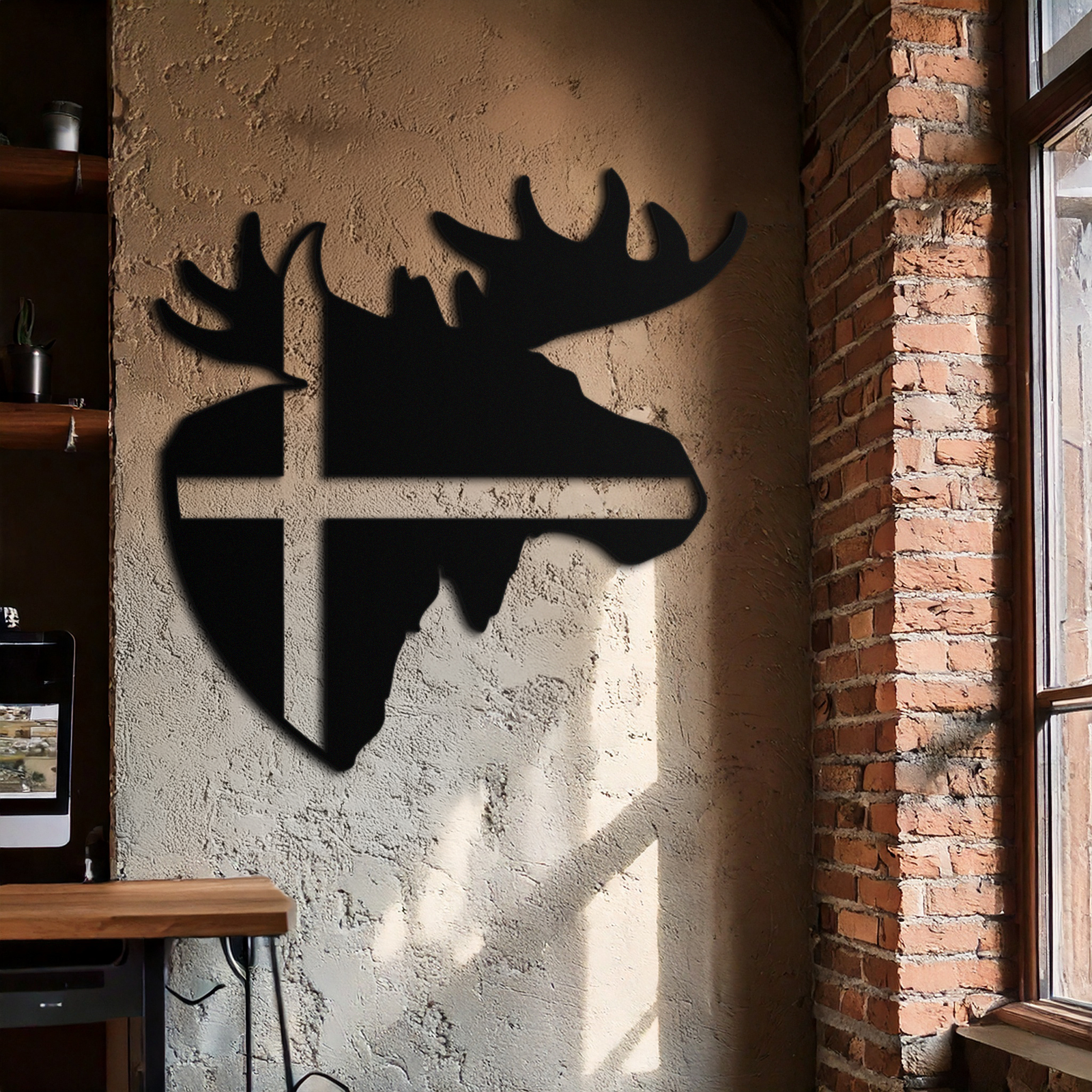 Nordic Moose Silhouette Metal Duvar Sanatı – Modern Rustik İç Mekanlar İçin Haç Dekorlu İskandinav Geyik Kafası - KAF415