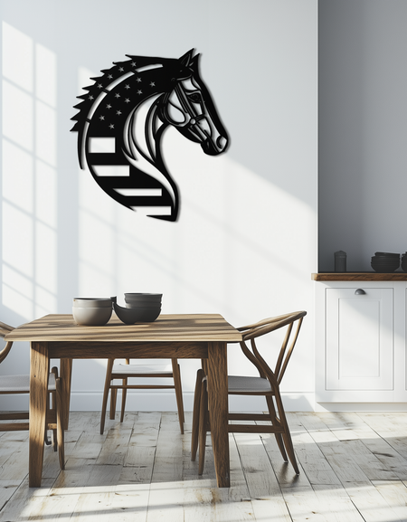 Amerikan Bayrağı At Başı Metal Duvar Sanatı – Ev, Ahır ve Çiftlik İç Mekanları İçin Vatansever Siyah Çelik At Dekoru - KAF445