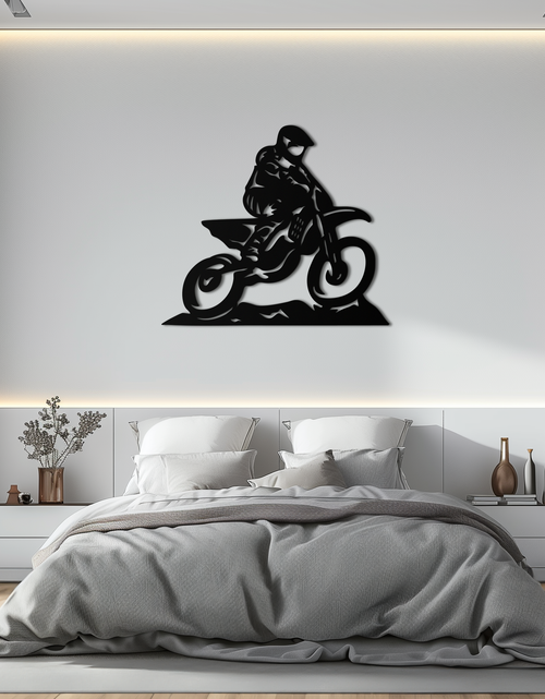 Resmi Galeri görüntüleyicisine yükleyin, Dinamik Motocross Sürücüsü Metal Duvar Sanatı – Off-Road Motosiklet Silüeti Dekoru - KAF645
