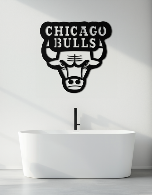 Resmi Galeri görüntüleyicisine yükleyin, Chicago Bulls Logo Metal Duvar Sanatı – Spor Hayranları için Simgesel NBA Takım Amblemi- KAF672
