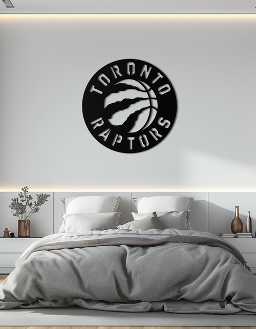 Resmi Galeri görüntüleyicisine yükleyin, Toronto Raptors Logo Metal Duvar Sanatı – Spor Hayranları İçin Cesur Basketbol Amblemi- KAF678

